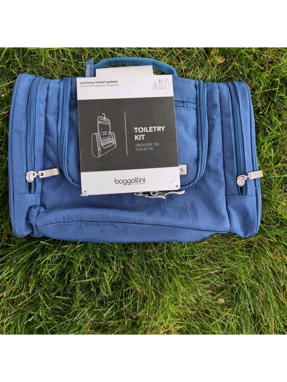 Baggallini Blue Hanging Toiletry Kit Midnight Travel Case NWT